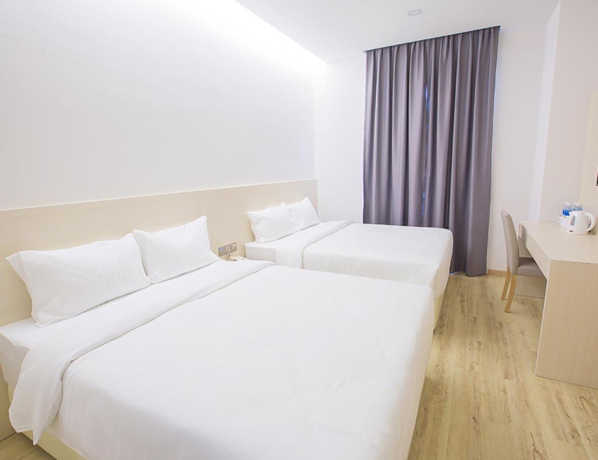 Minimalist Hotel Johor Bahru Exterior photo